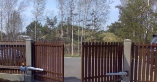 Купить распашные ворота из штакетника Батайск, цена от 2728 руб.